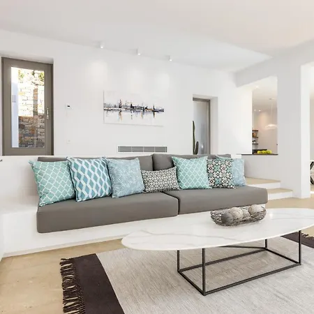 Eneos #1 Pool & Sea View, Villa *