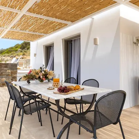 ヴィラ Eneos #1 Pool & Sea View, パロス島