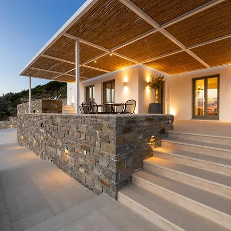 Eneos #1 Pool & Sea View, Villa Páros