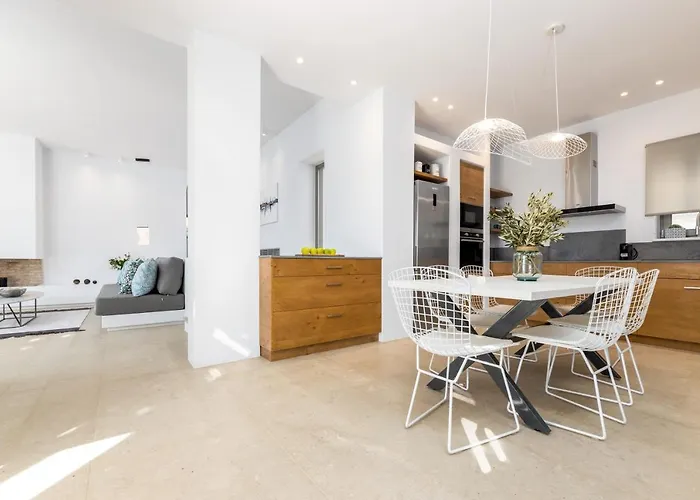 ヴィラ Eneos #1 Pool & Sea View, パロス島